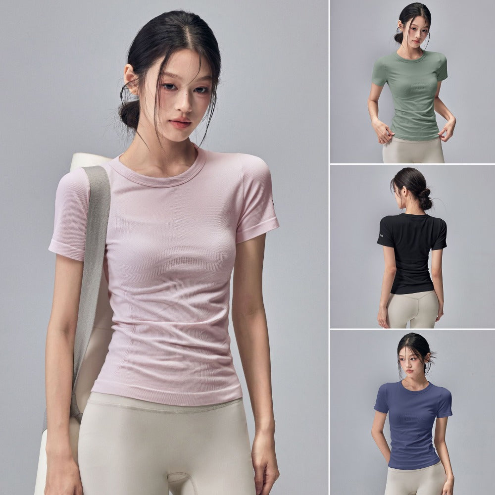Women's Seamless High-Stretch Tee